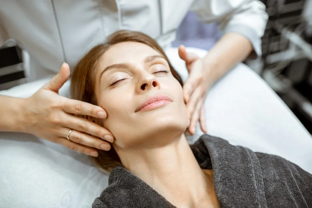 Uncover Toothache Relief with These 3 Effective Massage Techniques